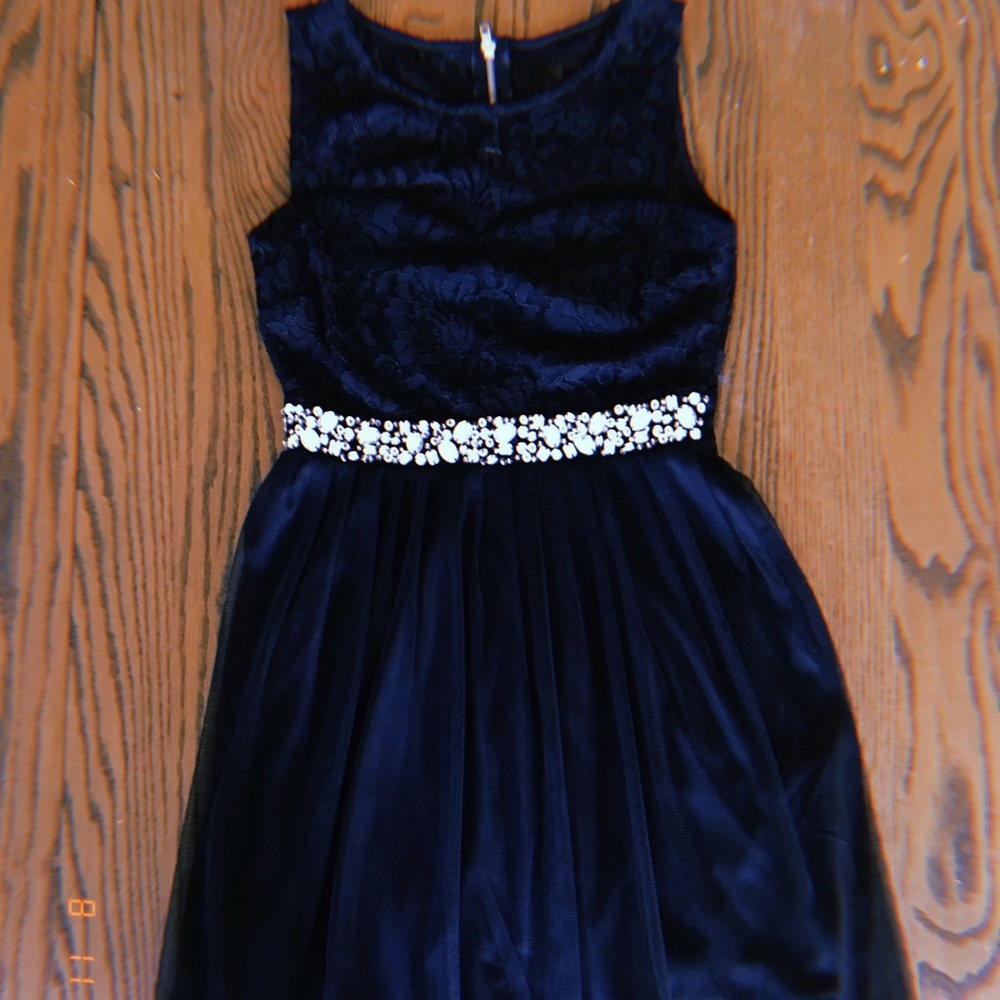 Juniors Speechless semi-formal dress size 3